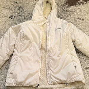 Columbia cream coat size Large